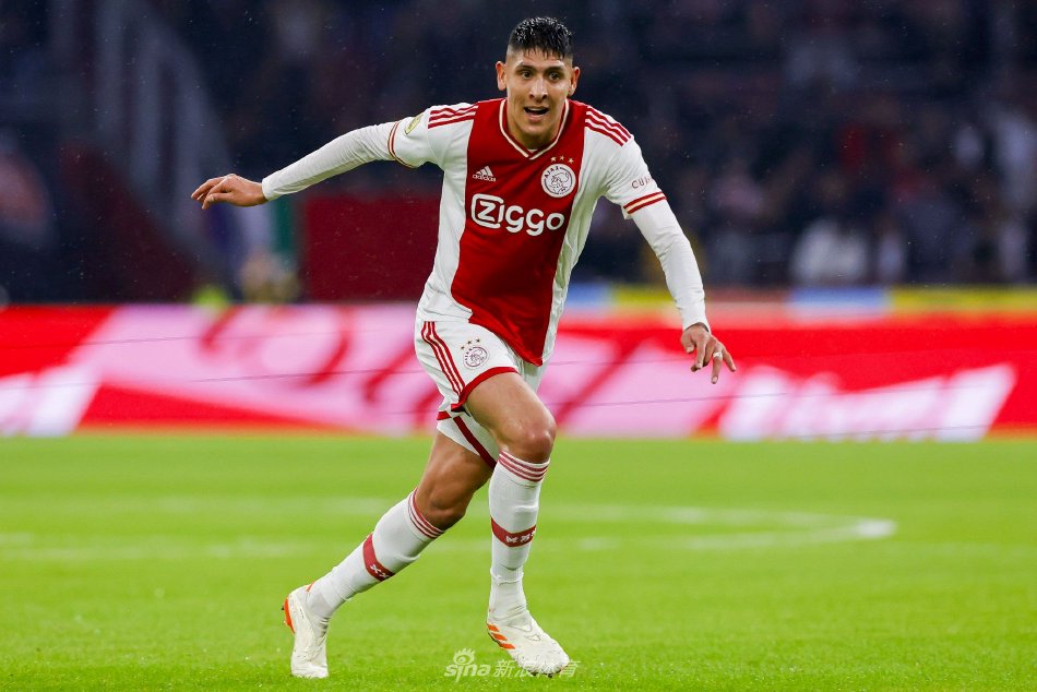 前锋罗伯特 前锋罗伯特