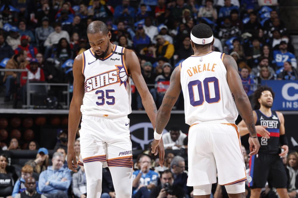 青岛队在前 青岛队在前