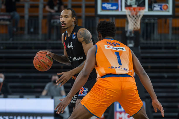 否足够明显 否足够明显