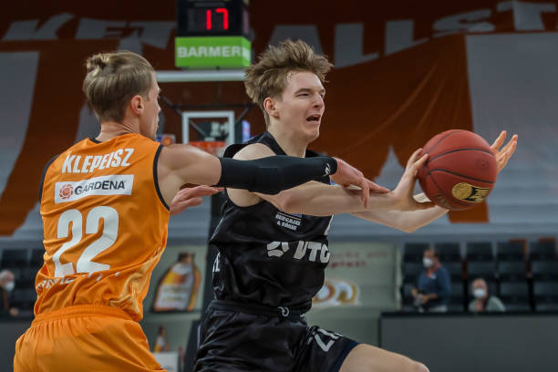 素质与对比 素质与对比