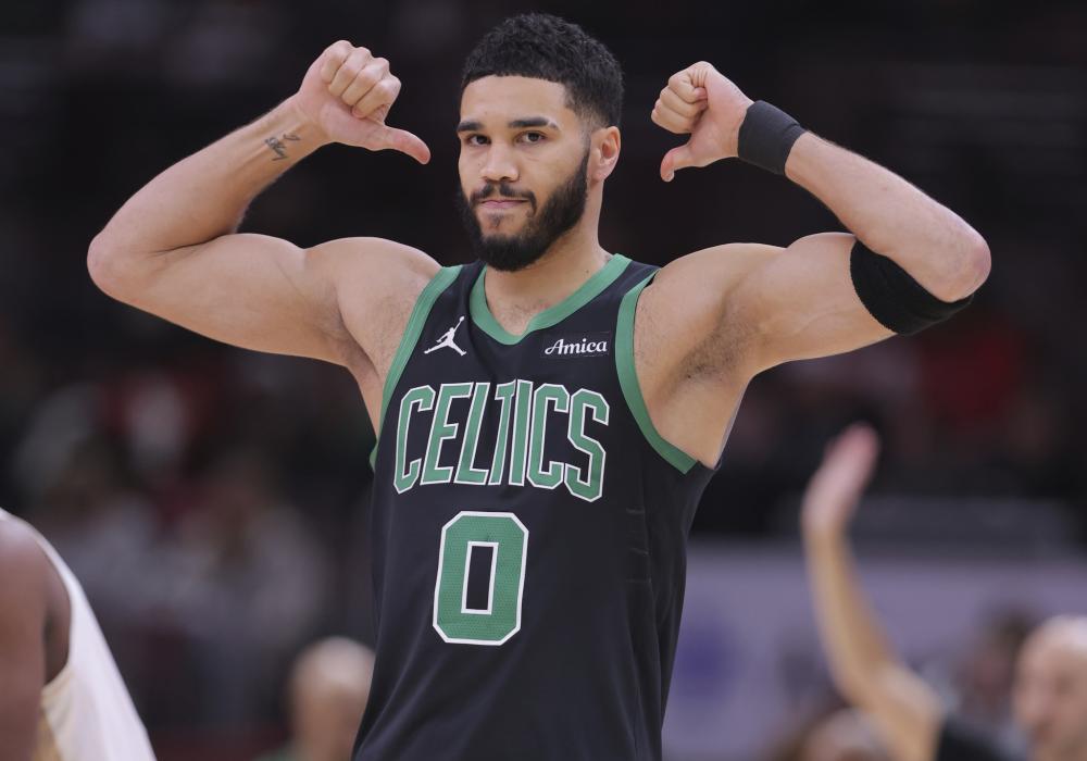 帮助球员明 帮助球员明